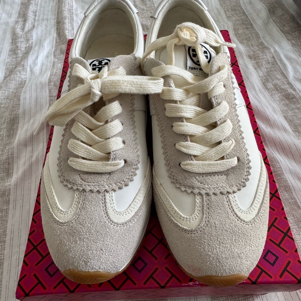 Nordstrom Snow White and Beige Sneakers